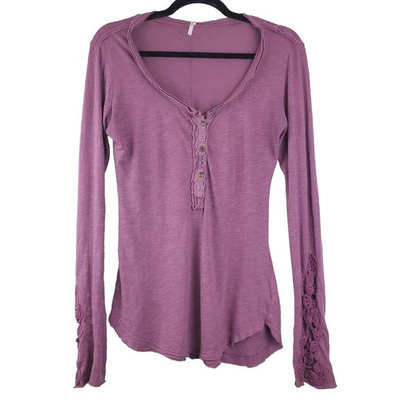 Free People Tops - FREE PEOPLE Small Top Henley BOHO PINK Crochet CUFF long Sleeve